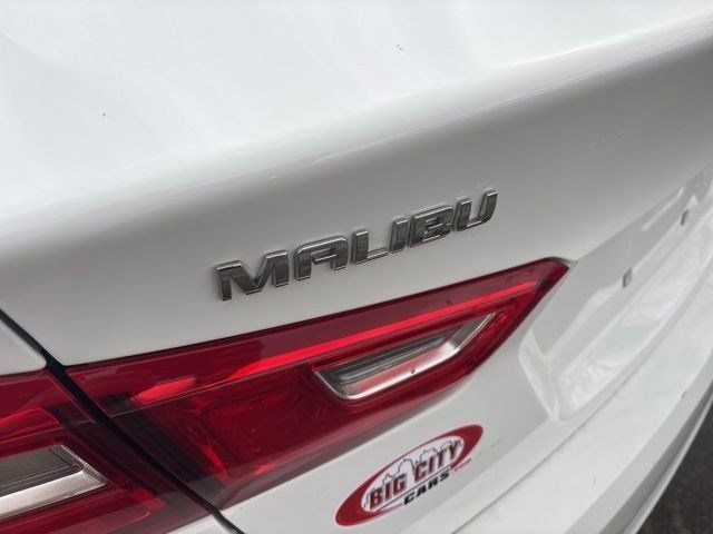 Chevrolet Malibu  2023