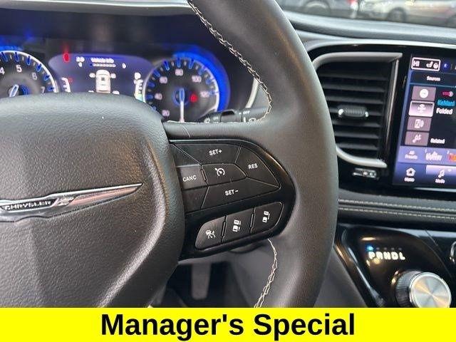 Chrysler Pacifica Touring 2024