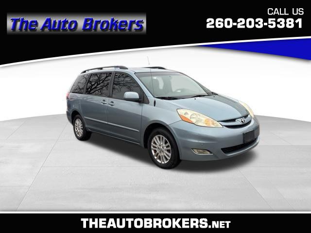 2009 Toyota Sienna XLE