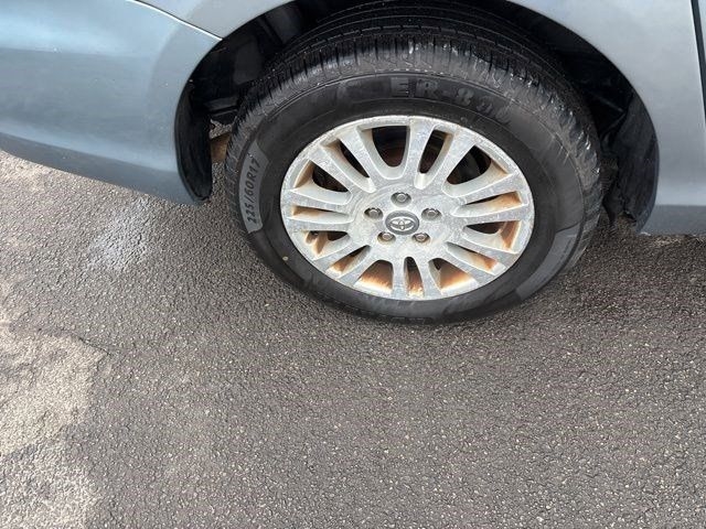 Toyota Sienna XLE AWD 2009