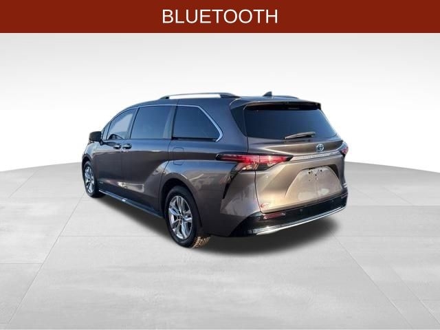Toyota Sienna  2021