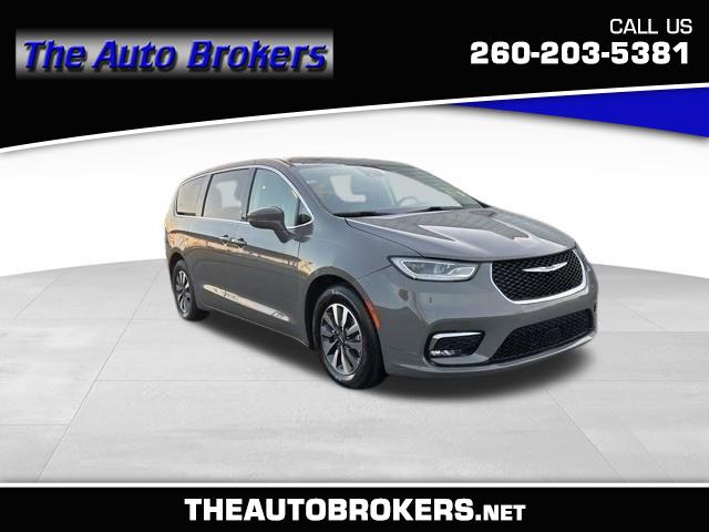 Chrysler Pacifica Hybrid Touring L 2022