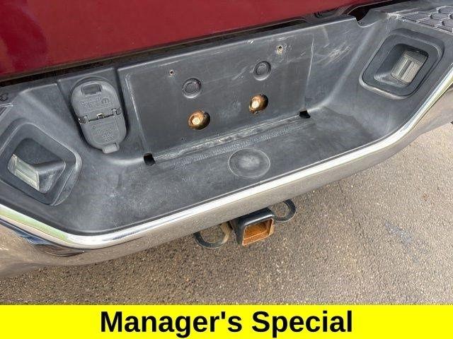 RAM 1500 SLT Crew Cab 4WD 2017