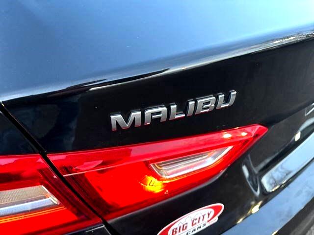Chevrolet Malibu  2022
