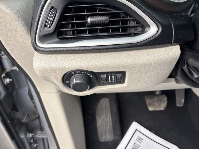 Chrysler Voyager LX 2020