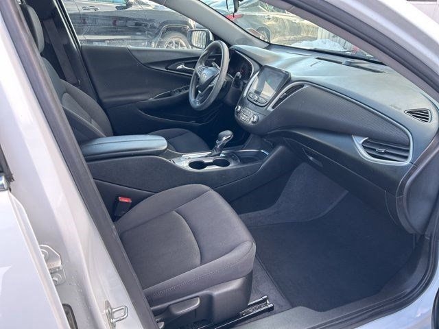 Chevrolet Malibu  2023