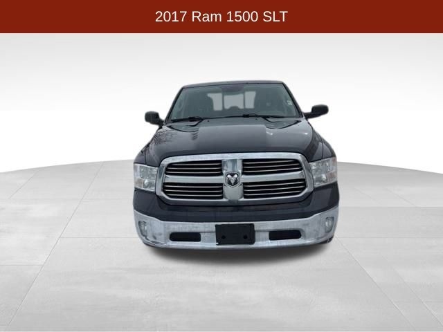 RAM 1500 SLT Crew Cab 4WD 2017