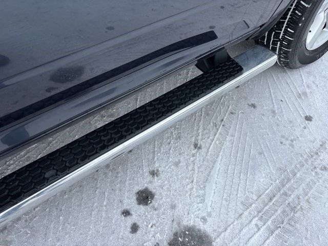 RAM 1500 SLT Crew Cab 4WD 2017