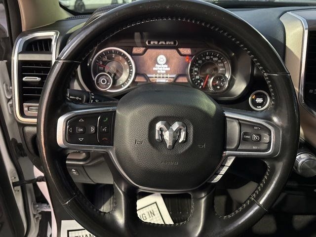 RAM 1500 Laramie Crew Cab 4WD 2022