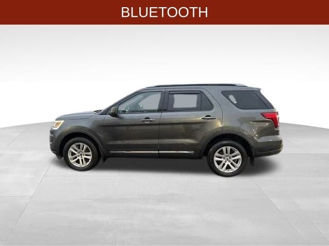 Ford Explorer XLT 4WD 2018