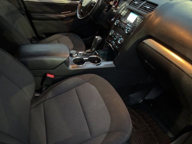 Ford Explorer XLT 4WD 2018