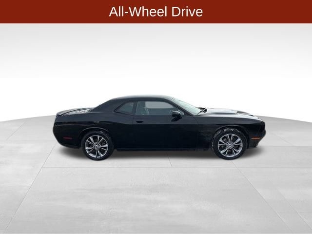 Dodge Challenger SXT AWD 2021