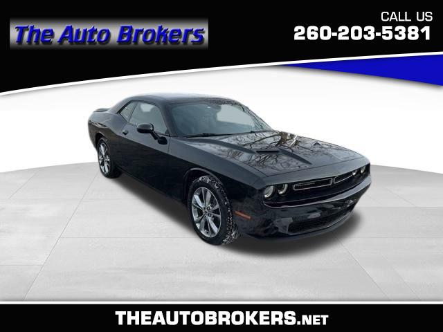 Dodge Challenger SXT AWD 2021