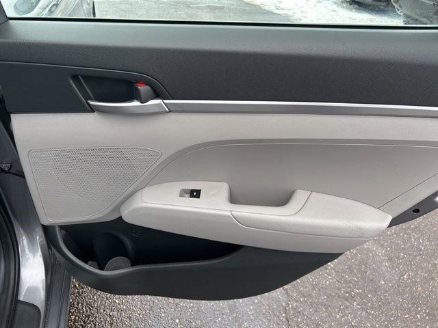 Hyundai Elantra SE 2019