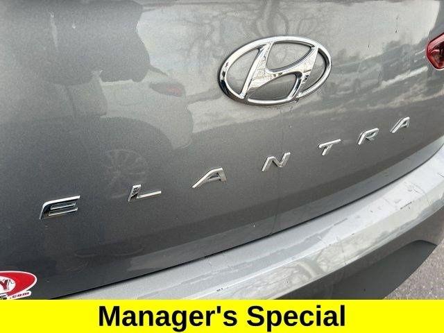 Hyundai Elantra SE 2019