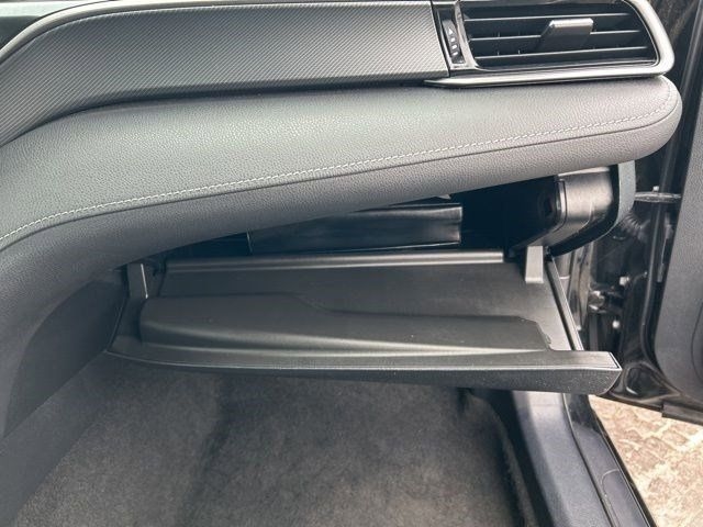 Toyota Camry SE 2022