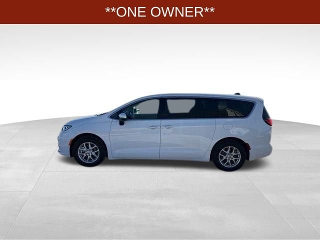 Chrysler Pacifica Touring L 2023