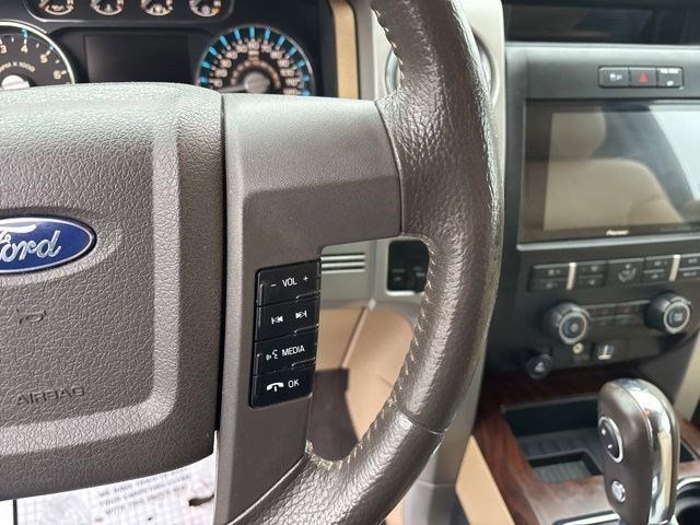 Ford F-150 Lariat SuperCrew 4WD 2012