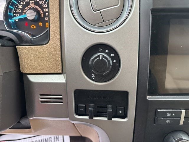 Ford F-150 Lariat SuperCrew 4WD 2012