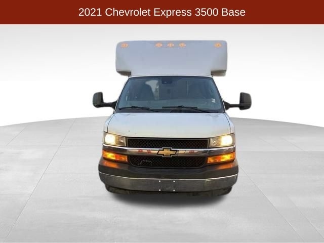 Chevrolet Express 3500  2021