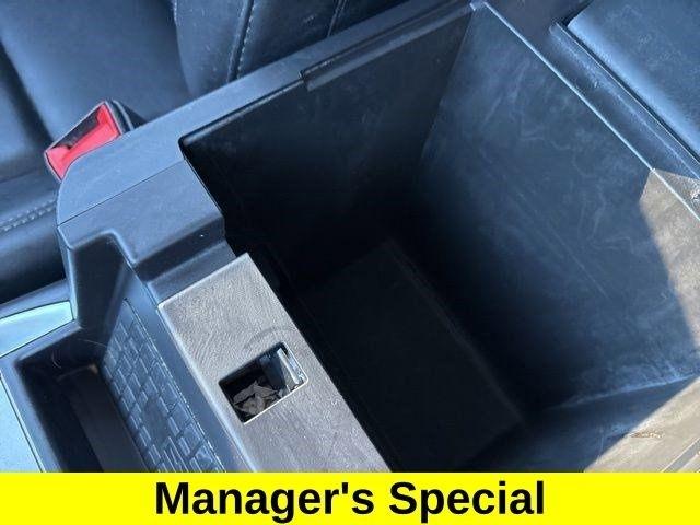 Ford Explorer XLT 4WD 2023