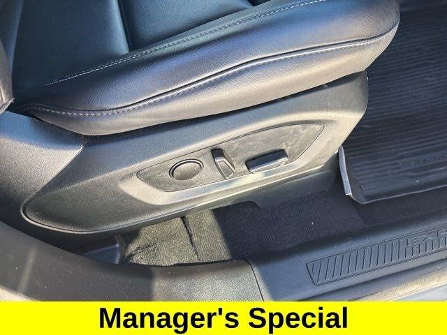 Ford Explorer XLT 4WD 2023