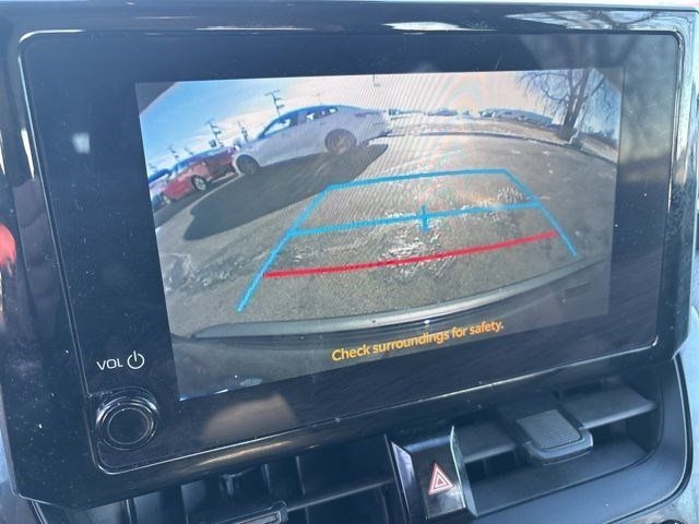 Toyota Corolla LE 2024