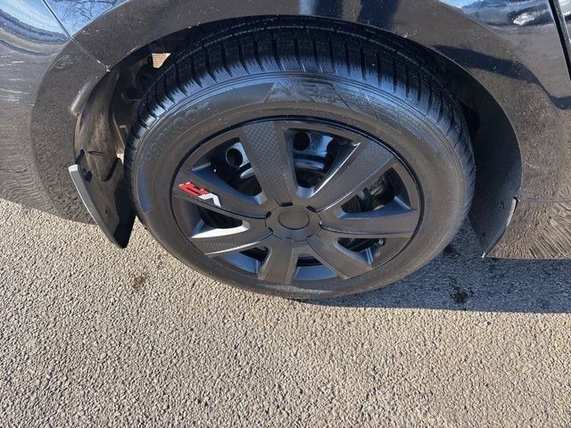 Toyota Corolla LE 2024