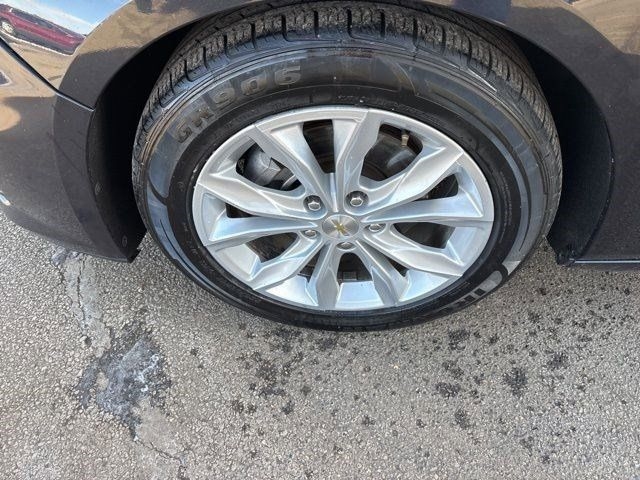 Chevrolet Malibu  2023