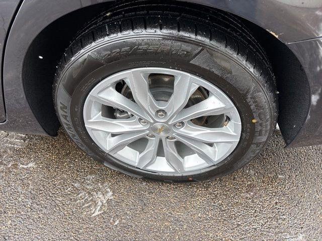 Chevrolet Malibu  2023