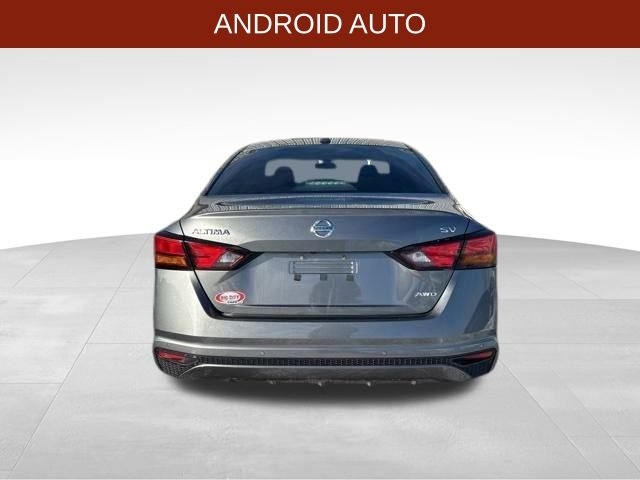 Nissan Altima 2.5 SV AWD 2022