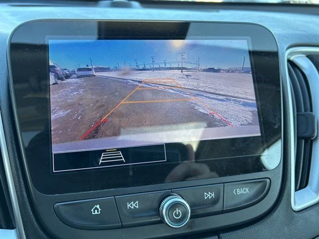 Chevrolet Malibu  2023