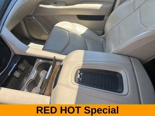 Cadillac Escalade ESV  2018