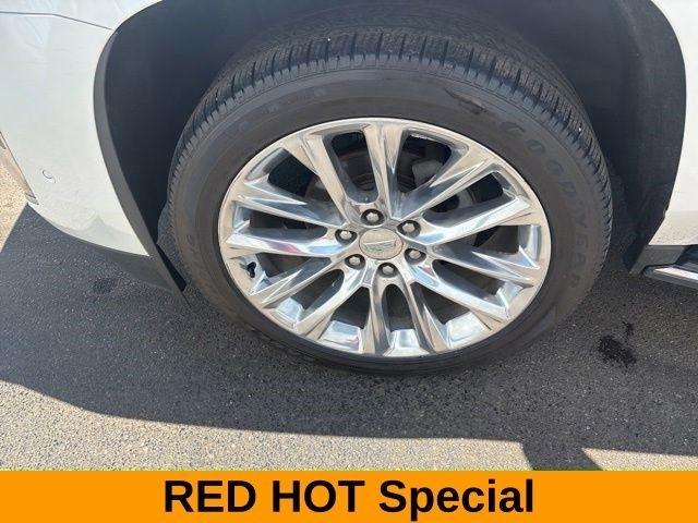 Cadillac Escalade ESV  2018