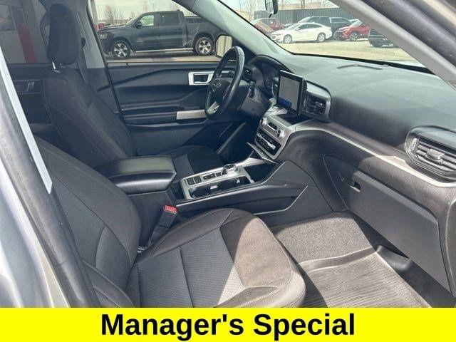 Ford Explorer XLT 2022