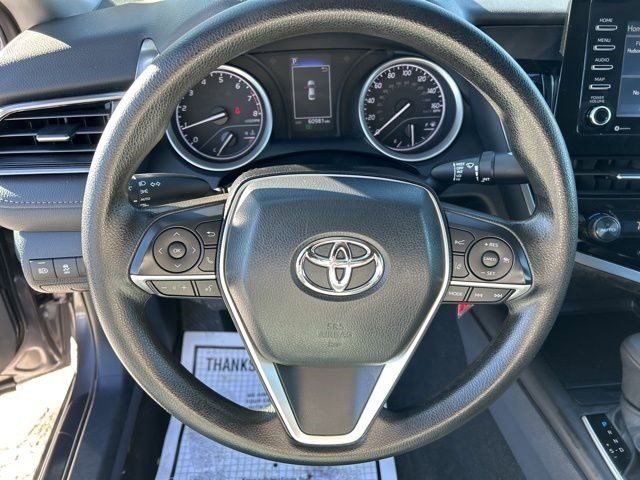 Toyota Camry  2023
