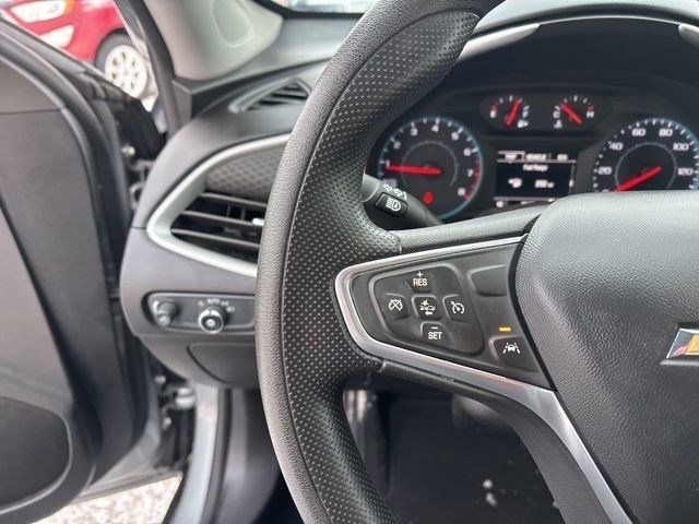 Chevrolet Malibu  2023