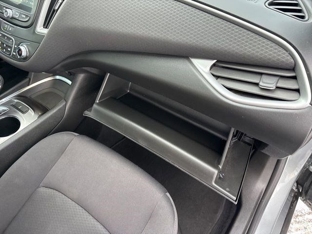 Chevrolet Malibu  2023