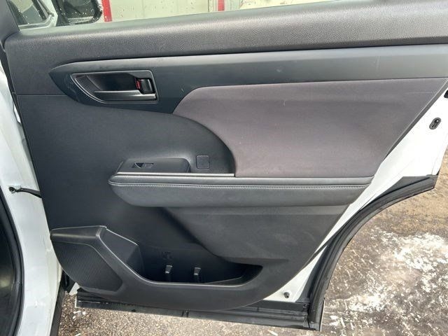 Toyota Highlander L 2022