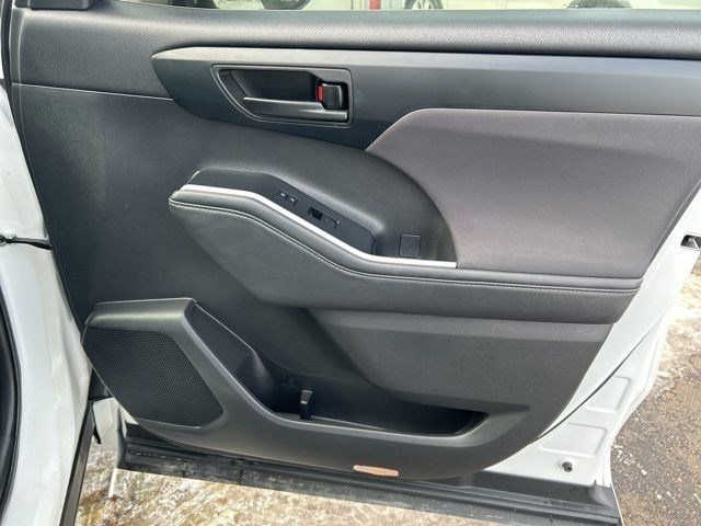 Toyota Highlander L 2022