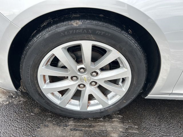 Chevrolet Malibu  2015