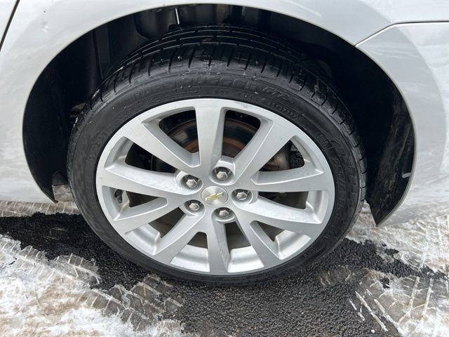 Chevrolet Malibu  2015