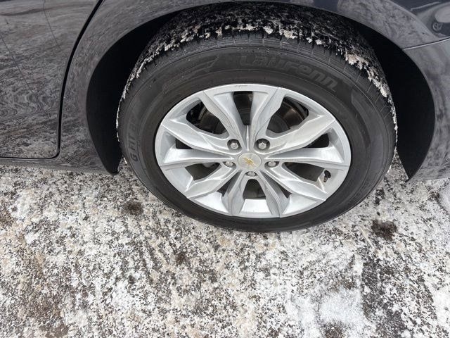 Chevrolet Malibu  2023