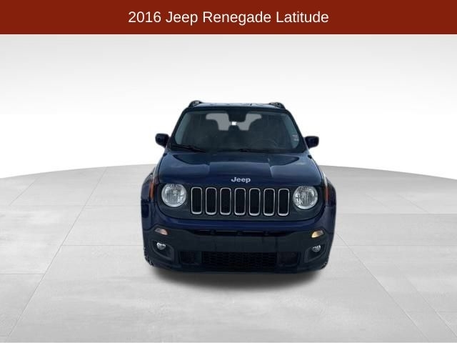Jeep Renegade Latitude 4WD 2016