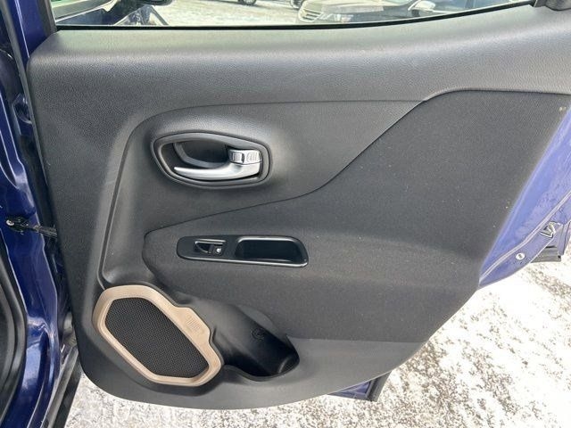 Jeep Renegade Latitude 4WD 2016