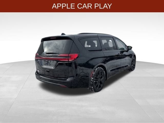 Chrysler Pacifica Limited 2025