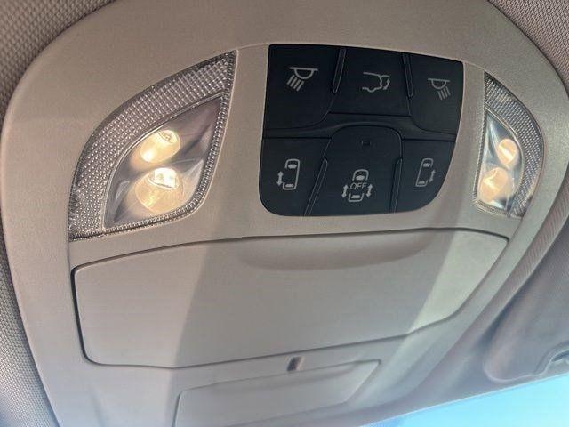 Chrysler Voyager LX 2023