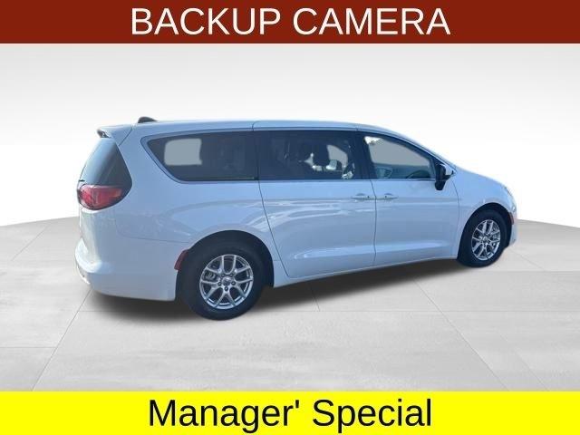 Chrysler Voyager LX 2023