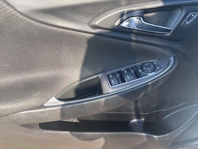 Chevrolet Malibu  2022