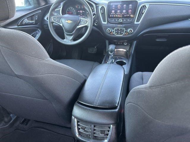 Chevrolet Malibu  2023